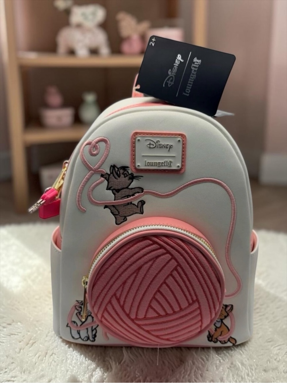 🐾 Loungefly Disney The Aristocats Kittens & Yarn Mini Backpack — NWT 🐾 - Picture 2 of 8